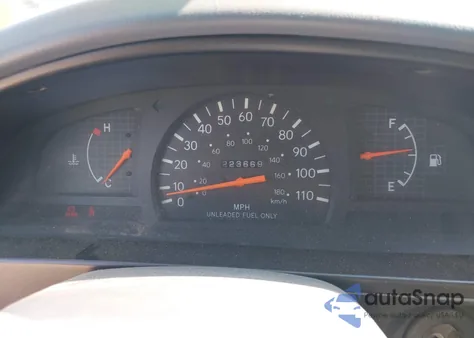 2000 Toyota Tacoma z USA, uszkodzony, nr VIN 4TANL42N1YZ662556